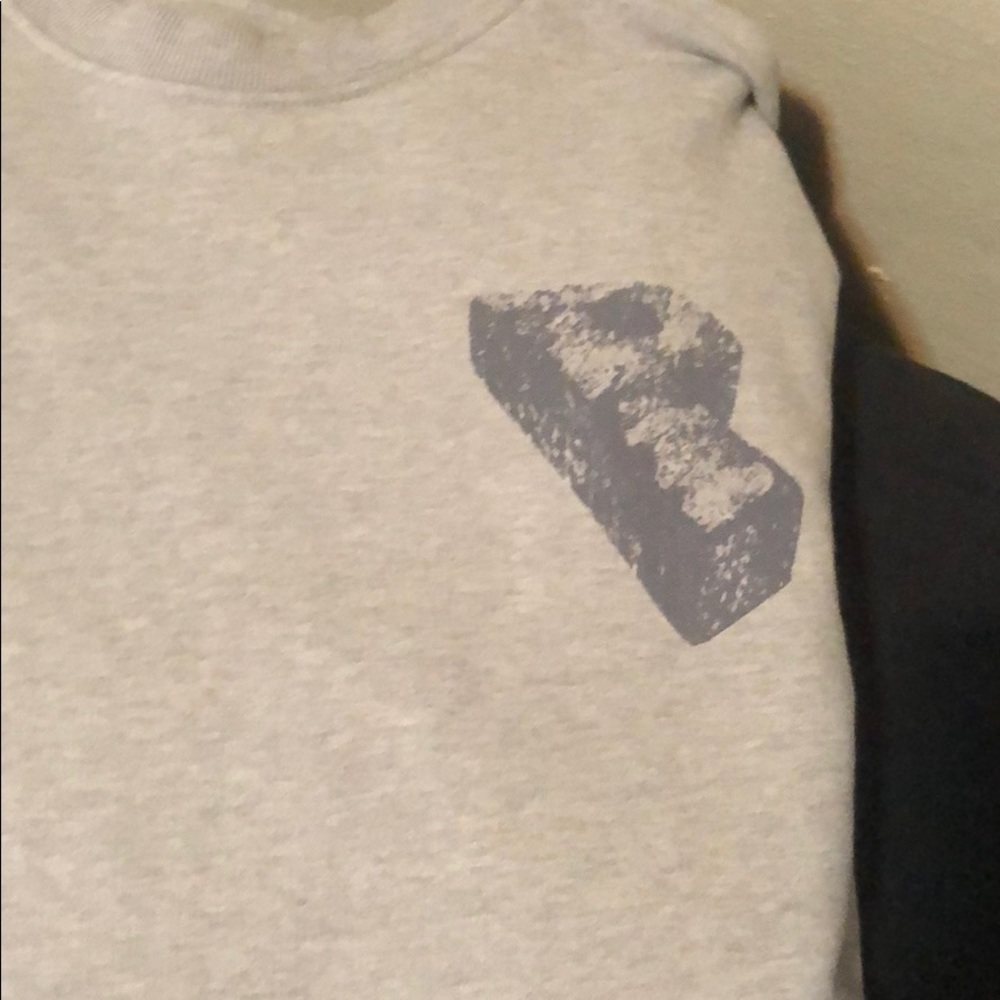 Palace crew neck